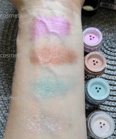Сияющие пигменты Technic Pro Wet & Dry Pigment Loose Eyeshadow Powder 3109721 фото Сияющие пигменты Technic Pro Wet & Dry Pigment Loose Eyeshadow Powder 3109721 фото