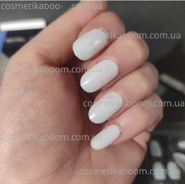 Накладные ногти с клеем Royal 24 Round False Nail Tips NNAI006 фото