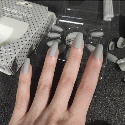 Накладні нігті із клеєм Technic Cosmetics False Nails Squareletto "Cool Grey" 2216753 фото